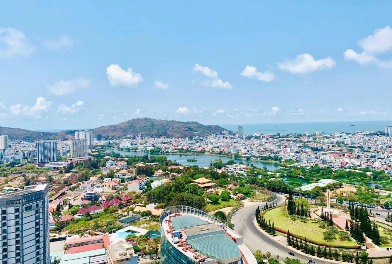 The Song Apartment Sea View - Can Ho Bien Vung Tau - 20 Tien Ich Mien Phi Vietnam
