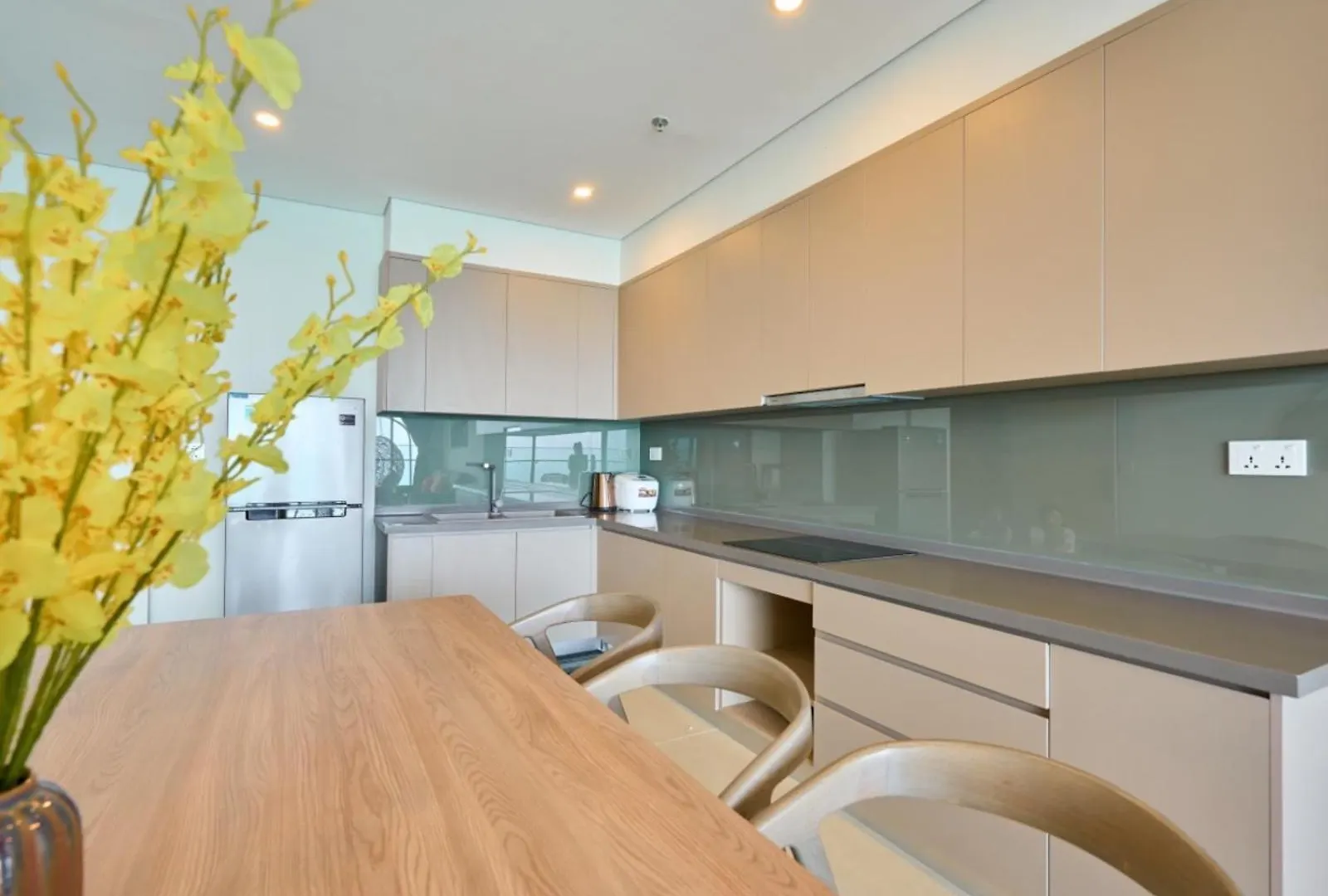 The Song Apartment Sea View - Can Ho Bien Vung Tau - 20 Tien Ich Mien Phi 0*,