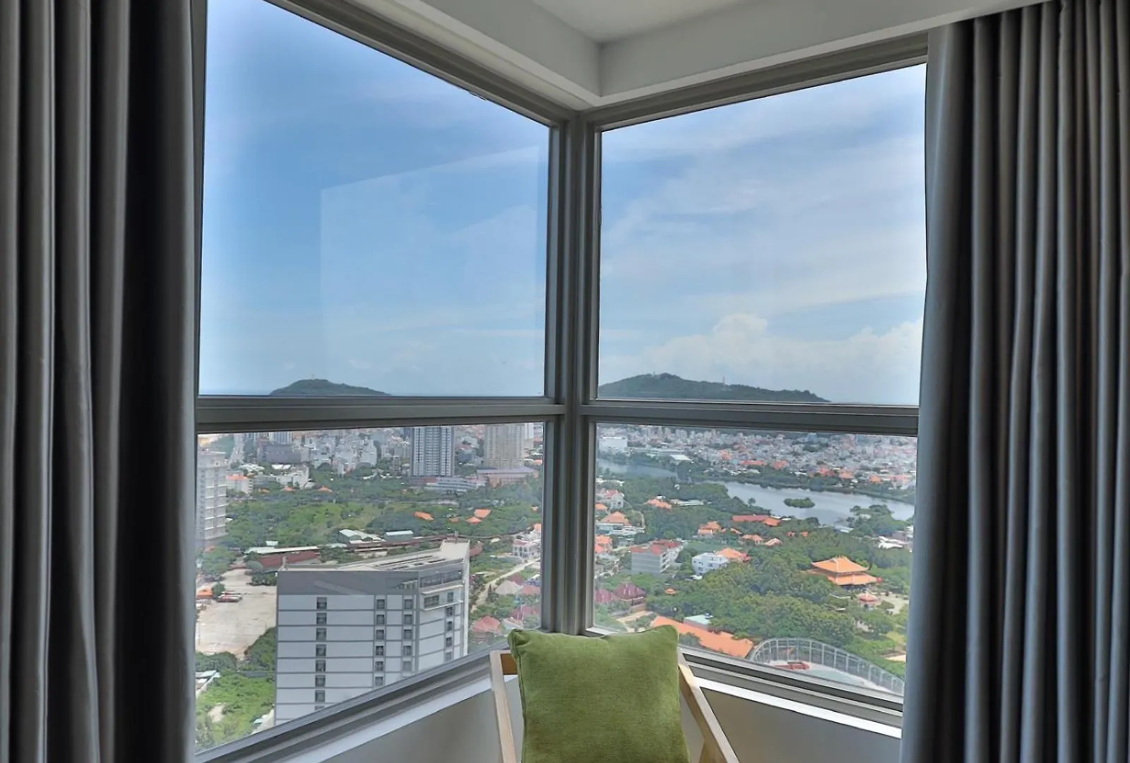 The Song Apartment Sea View - Can Ho Bien Vung Tau - 20 Tien Ich Mien Phi 0*,  Vietnam